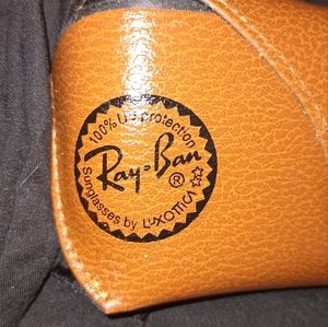 RAY-BAN ORIGINAL GLASSES CASE LEATHER